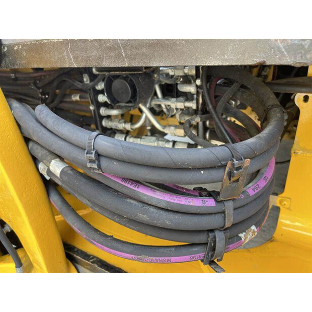2013 Caterpillar 428F-42978800