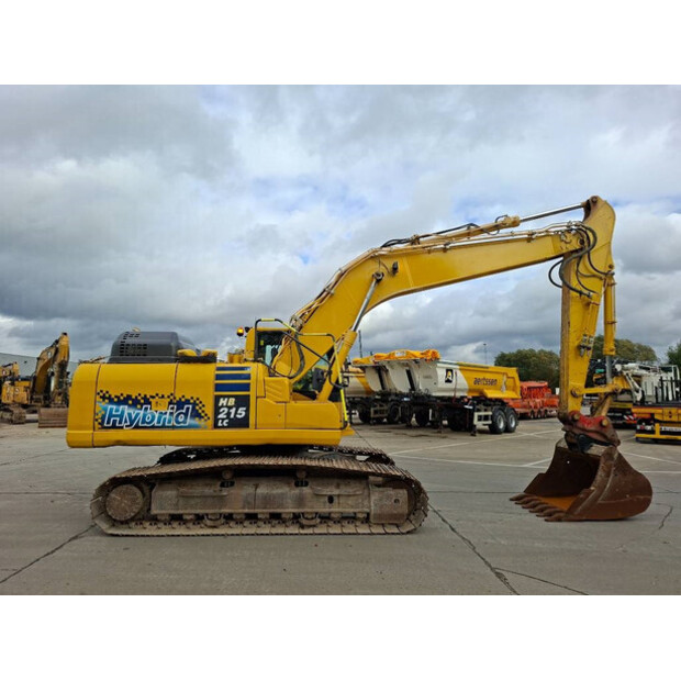 2021 Komatsu HB 215 LC-3-42979077