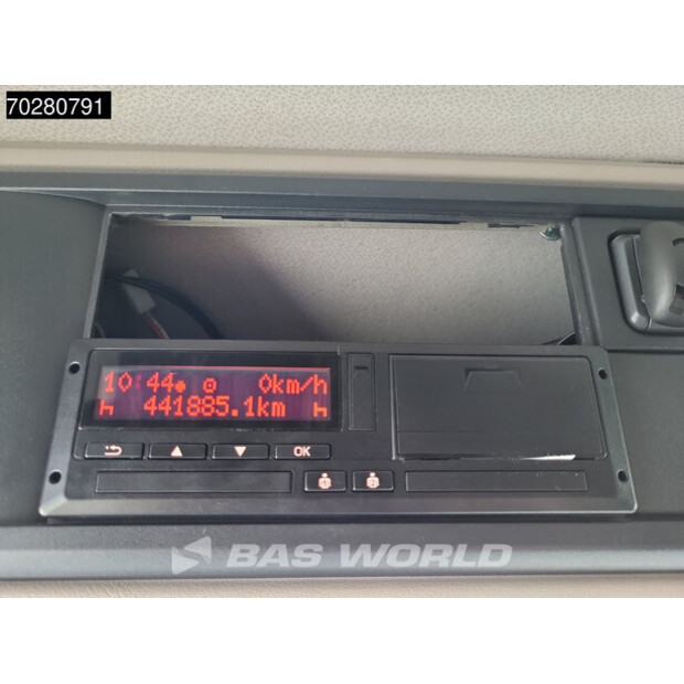 2019 داف XF 480-42979134