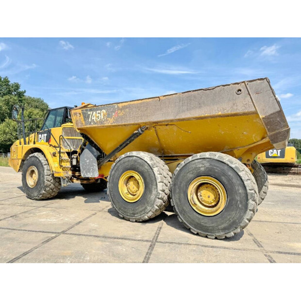 2017 Caterpillar 745C-42979524