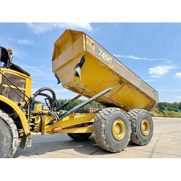 2017 Caterpillar 745C-42979533