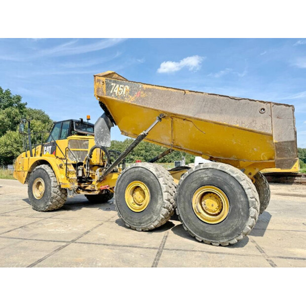 2017 Caterpillar 745C-42979535