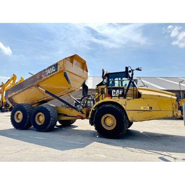 2017 Caterpillar 745C-42979539
