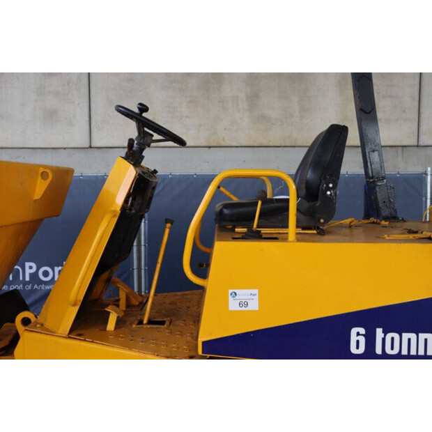 2002 ثوايتس 6 Tonne-42981938