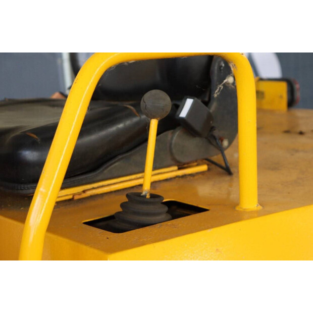 2002 ثوايتس 6 Tonne-42981940