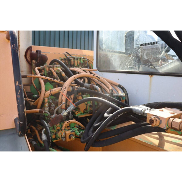 1998 Liebherr A310-42983433