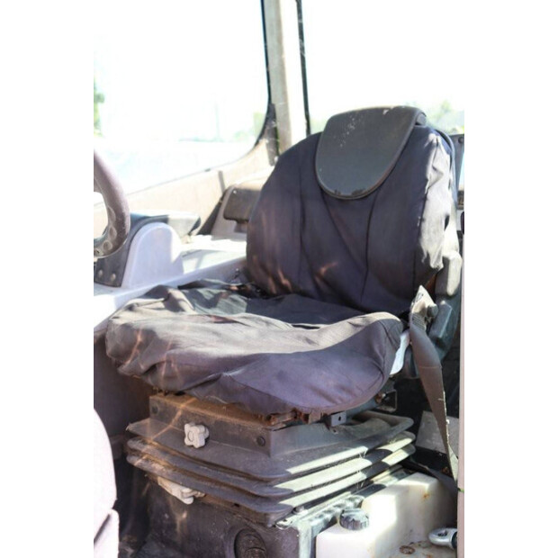 2011 ميرلو P40.7-42984566