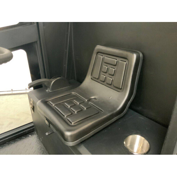 2025 Kremer KRS100-42987999