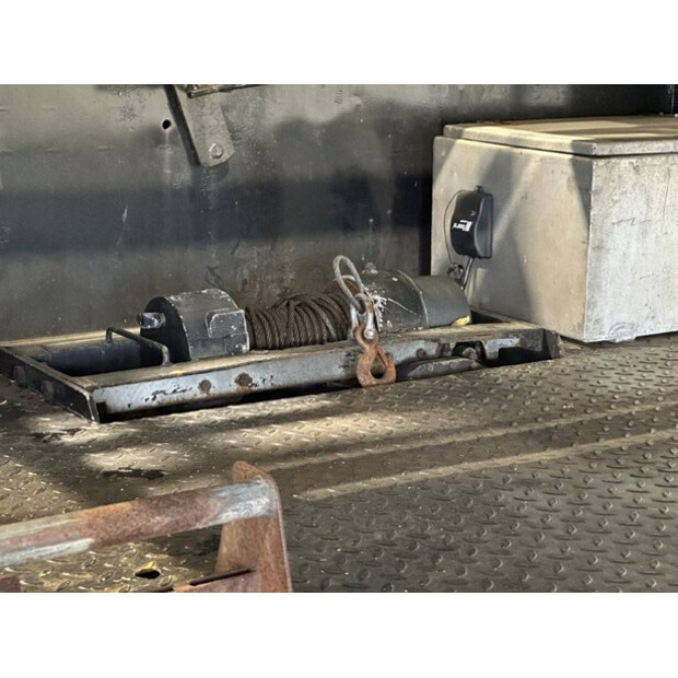 1999 Mercedes-Benz ATEGO-42988279