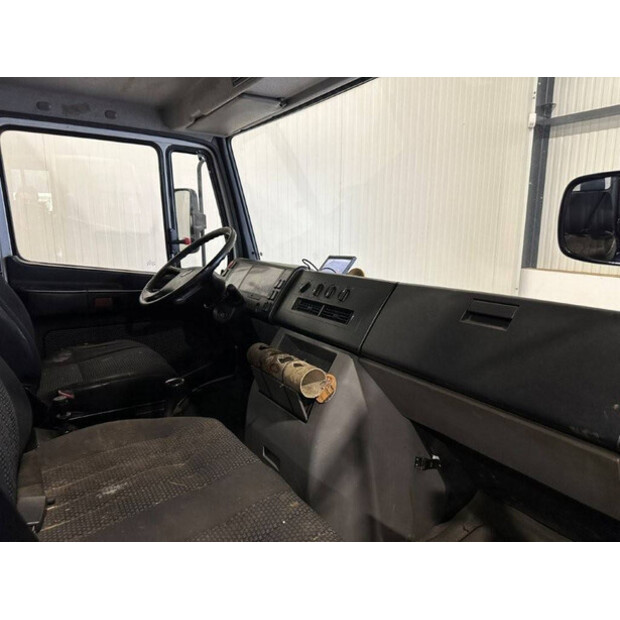 2013 Mercedes-Benz 816D-42988317