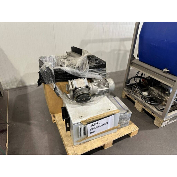 2013 Mercedes-Benz 816D-42988324