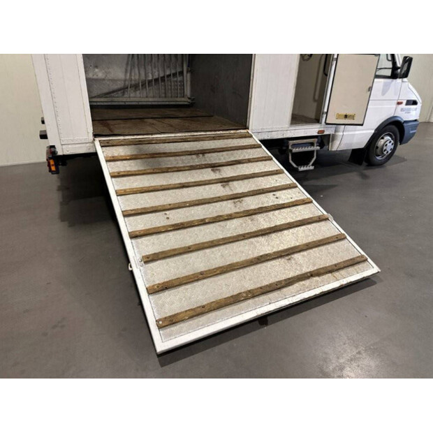 1992 ايفكو 49-12/35-42988347