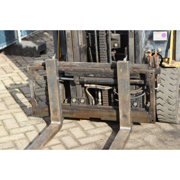 2012 Yale ERP16VT-42988360