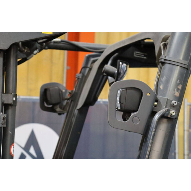 2016 ليندي E16H-02-42988437