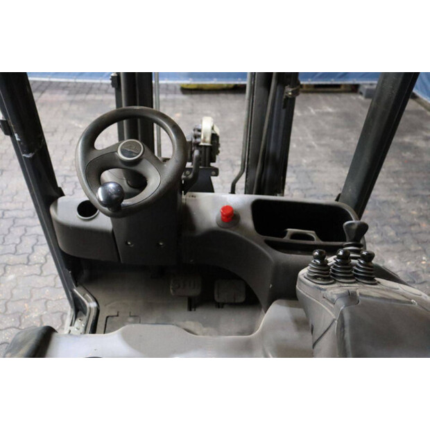 2016 ليندي E16H-02-42988442