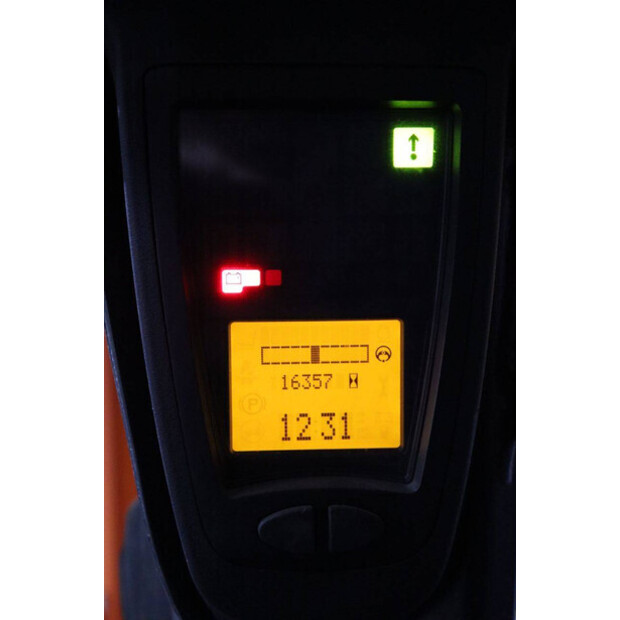 2016 ليندي E16H-02-42988451