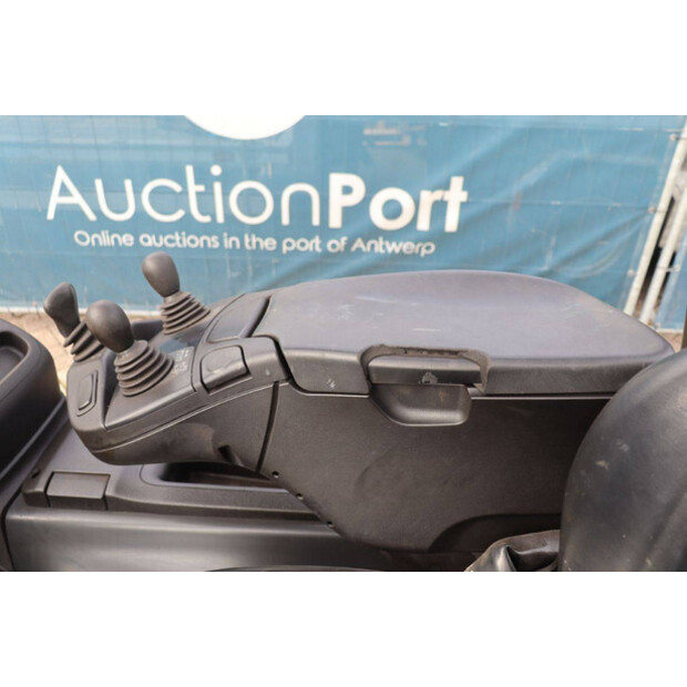 2018 Linde E25-01-42988486