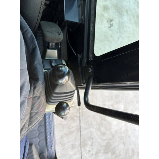 2018 Caterpillar 305.5E2-42988581