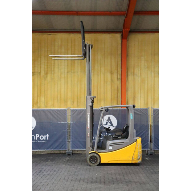 2017 Jungheinrich EFG 216-42988658
