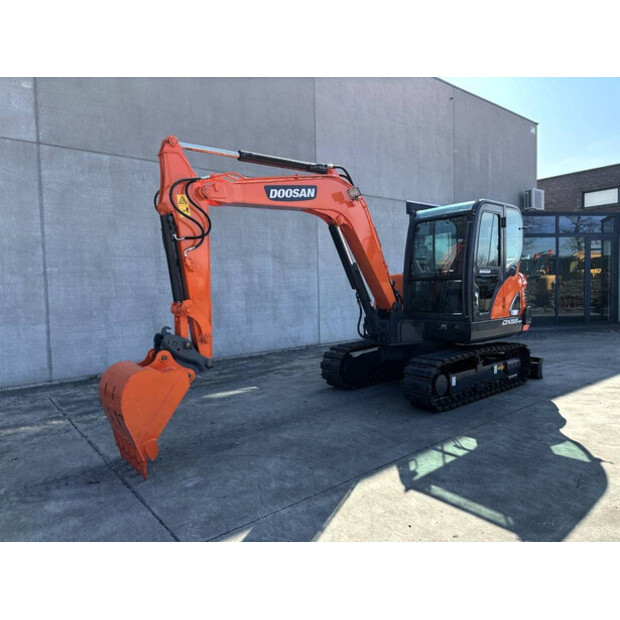 2018 Doosan DX55-9C-42988670