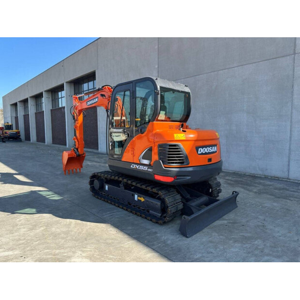 2018 Doosan DX55-9C-42988675