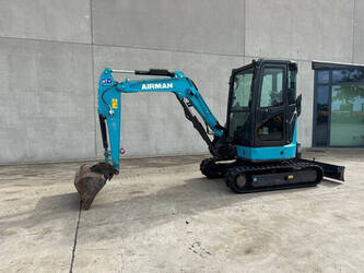 Image for 2023 AIRMAN AX33U-7