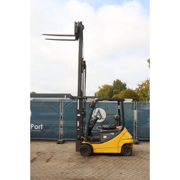 2011 Komatsu FB20A-12-42988830