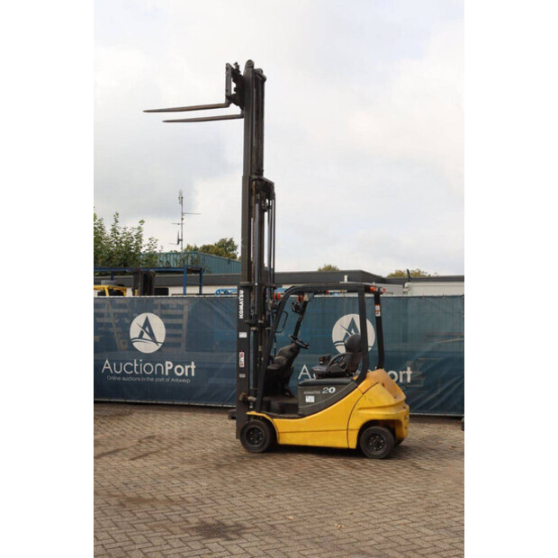 2011 Komatsu FB20A-12-42988831