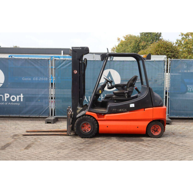 2005 Linde E30/02-42988871