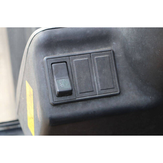 2005 Linde E30/02-42988892