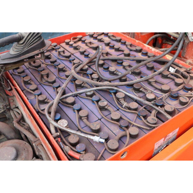 2005 Linde E30/02-42988901