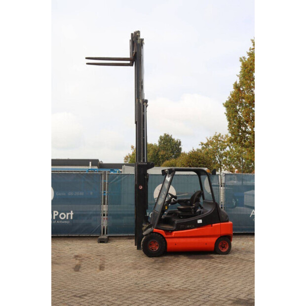 2005 Linde E30/02-42988904