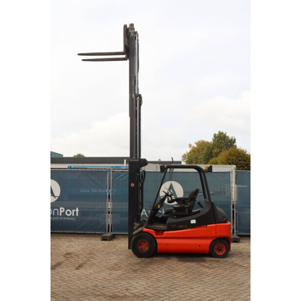 2005 Linde E30/02-42988905