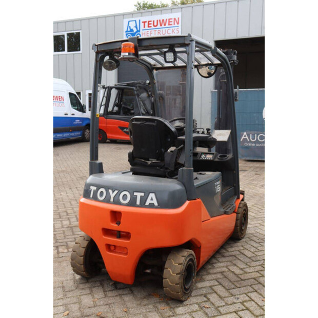 2018 Toyota 8FBM16T-42988990