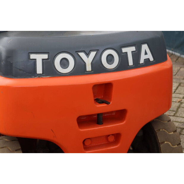 2018 Toyota 8FBM16T-42989002