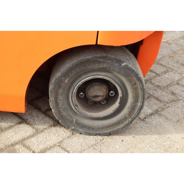 2013 Toyota 8FBMKT30-42989068
