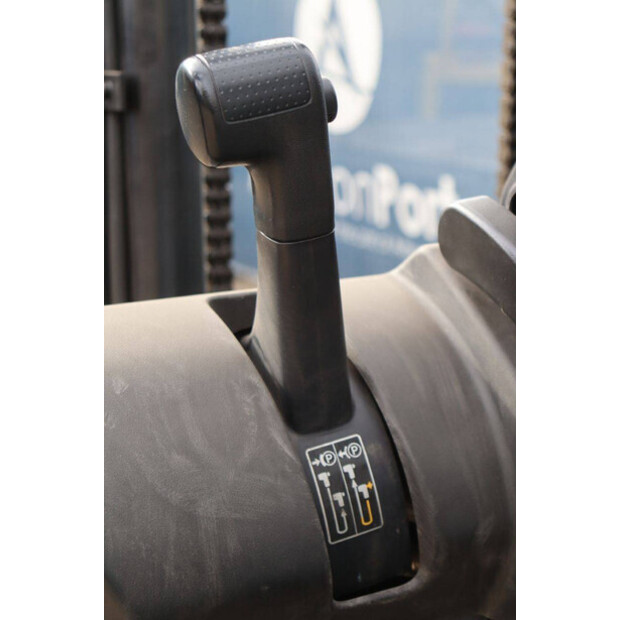 2013 Toyota 8FBMKT30-42989076