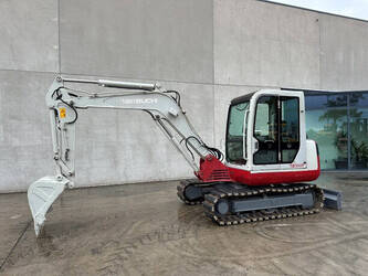 صورة ل حفارات مجنزرة تاكوتشي TB160C