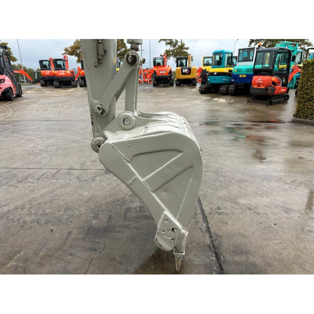 TAKEUCHI TB160C-42989099