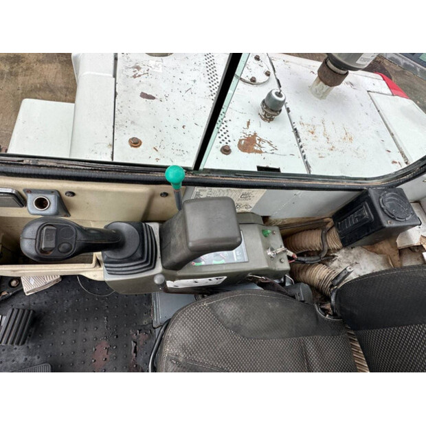 TAKEUCHI TB160C-42989119