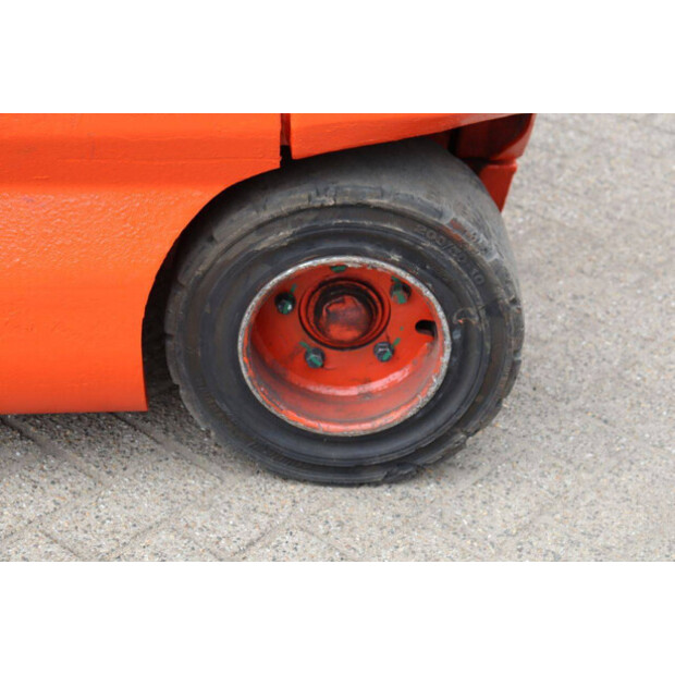 2006 Linde E25/02-42989155