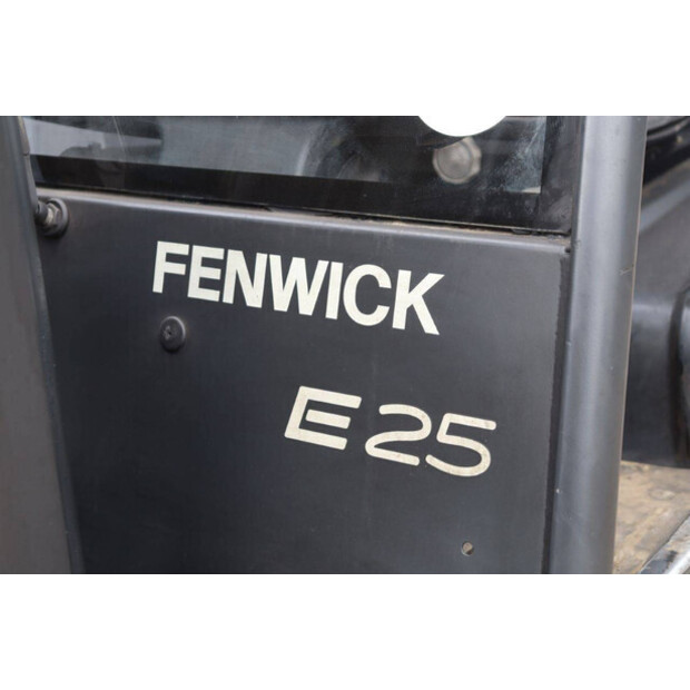 2006 Linde E25/02-42989157