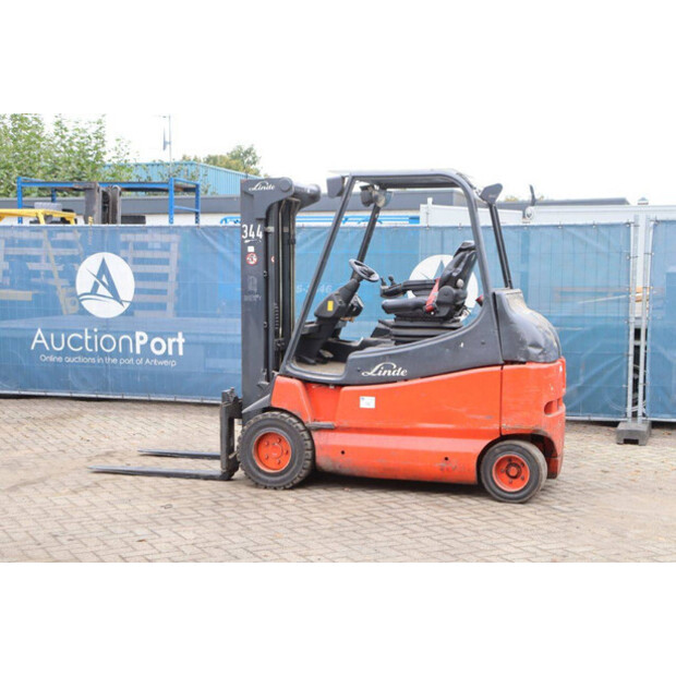 2006 Linde E30/03-42989380