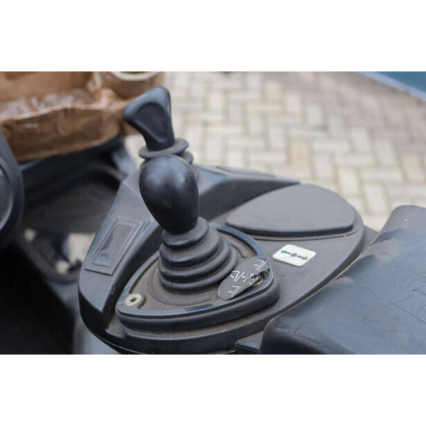 2006 Linde E30/03-42989408