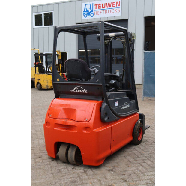 2006 Linde E16-02-42990005