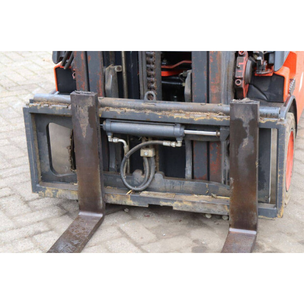 2006 Linde E16-02-42990010