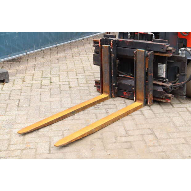 2018 ليندي E16PH-02-42990151