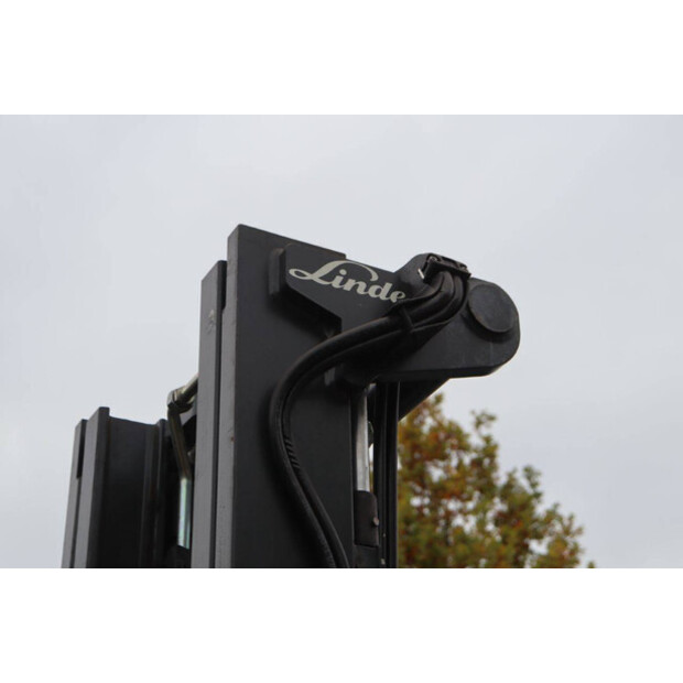 2018 ليندي E16PH-02-42990153