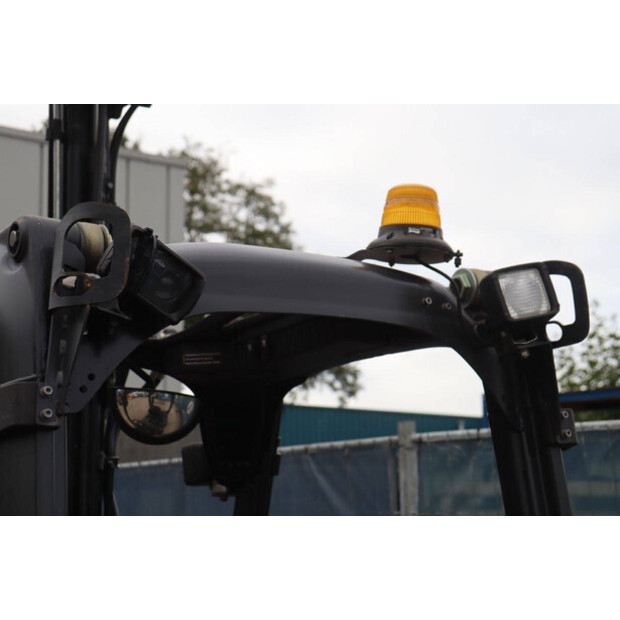 2018 ليندي E16PH-02-42990159