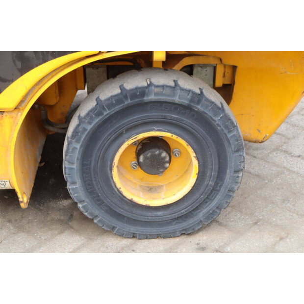 2010 جيه سي بي 30G-42990226
